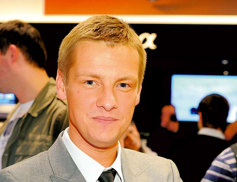 actor Rafal Mroczek large photo