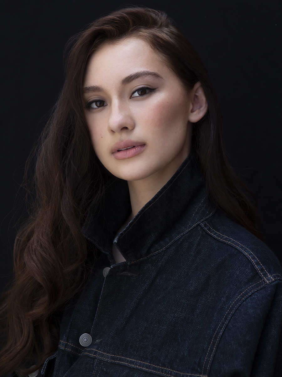 actor Lola Tung large photo