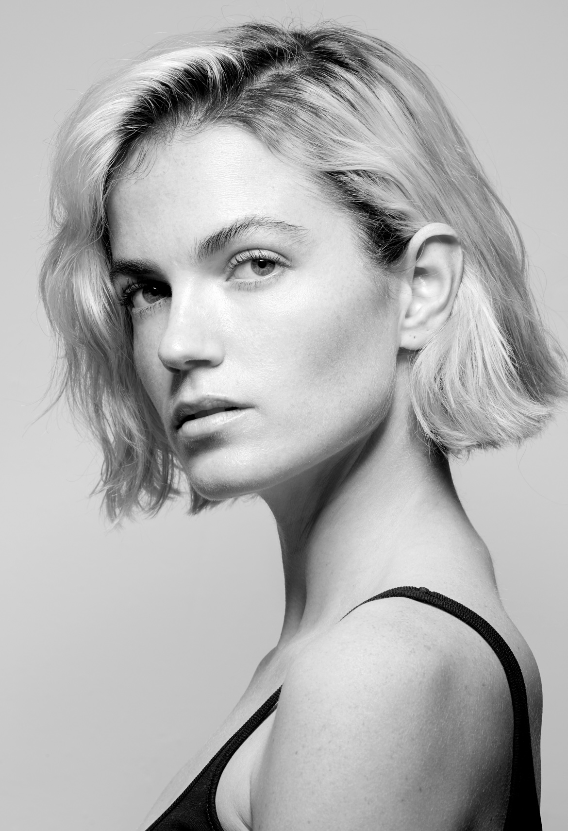 actor Elektra Kilbey large photo