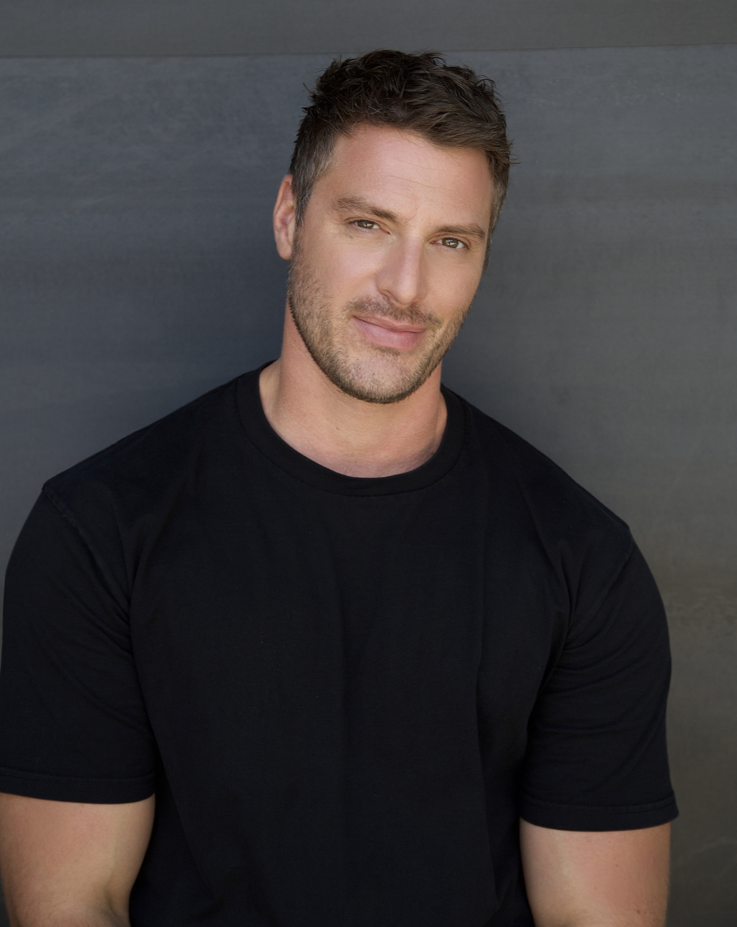 actor Ryan Faucett large photo