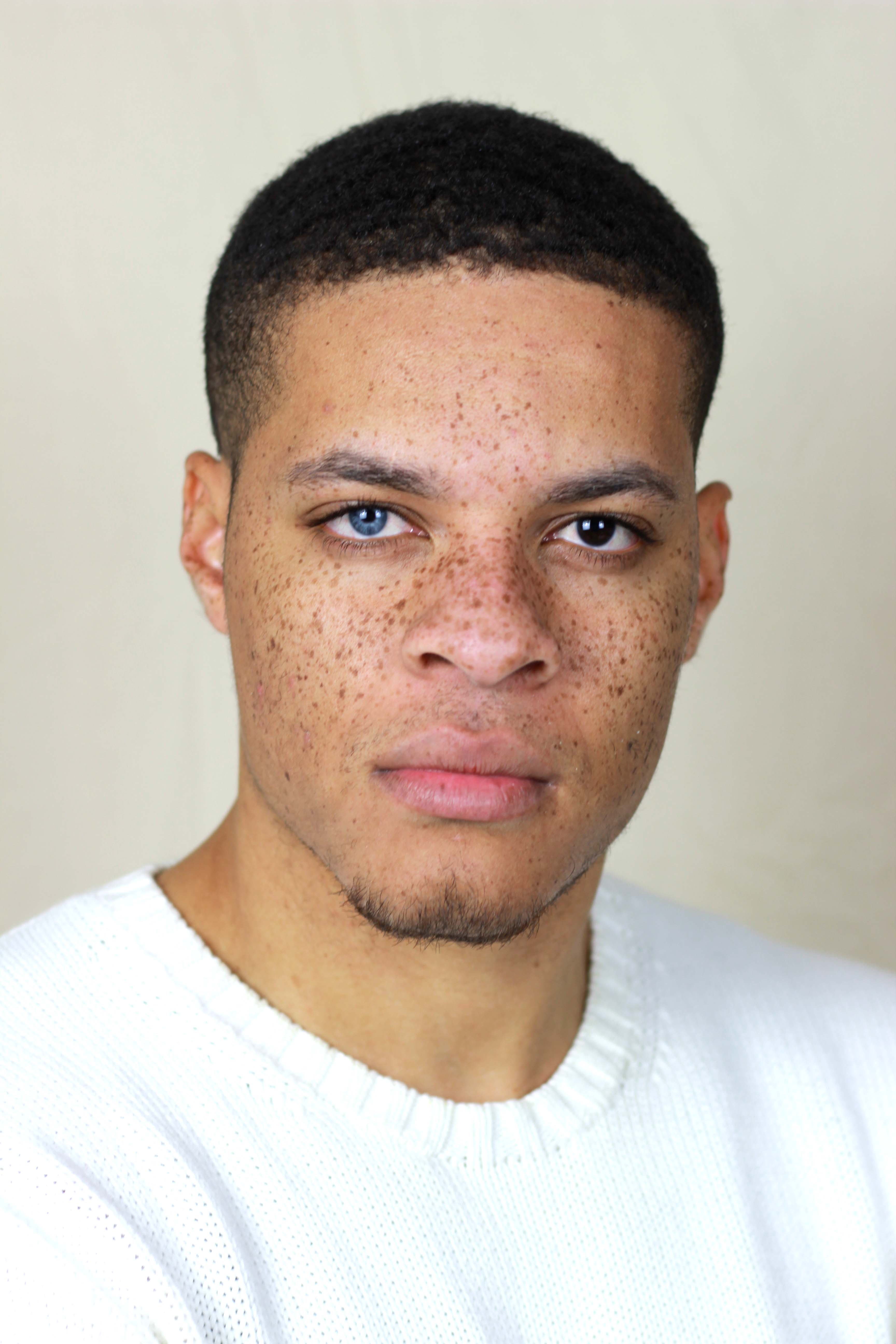 actor Kaine Buffonge large photo