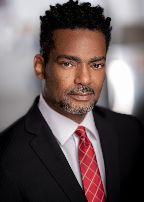 actor Trevor David large photo