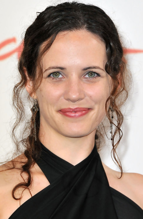 actor Melanie Munt large photo