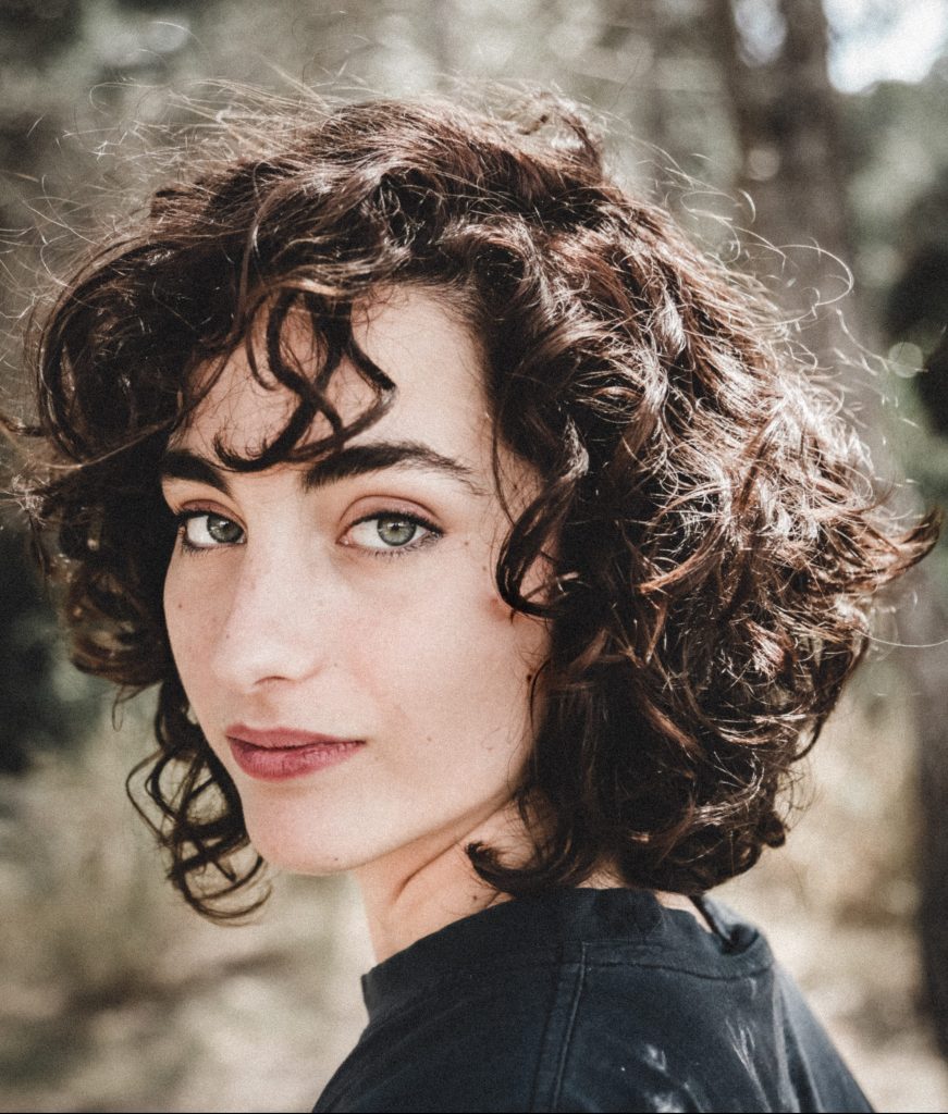 actor Maria Caballero large photo