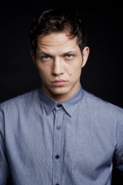 actor Adrian Ladron large photo