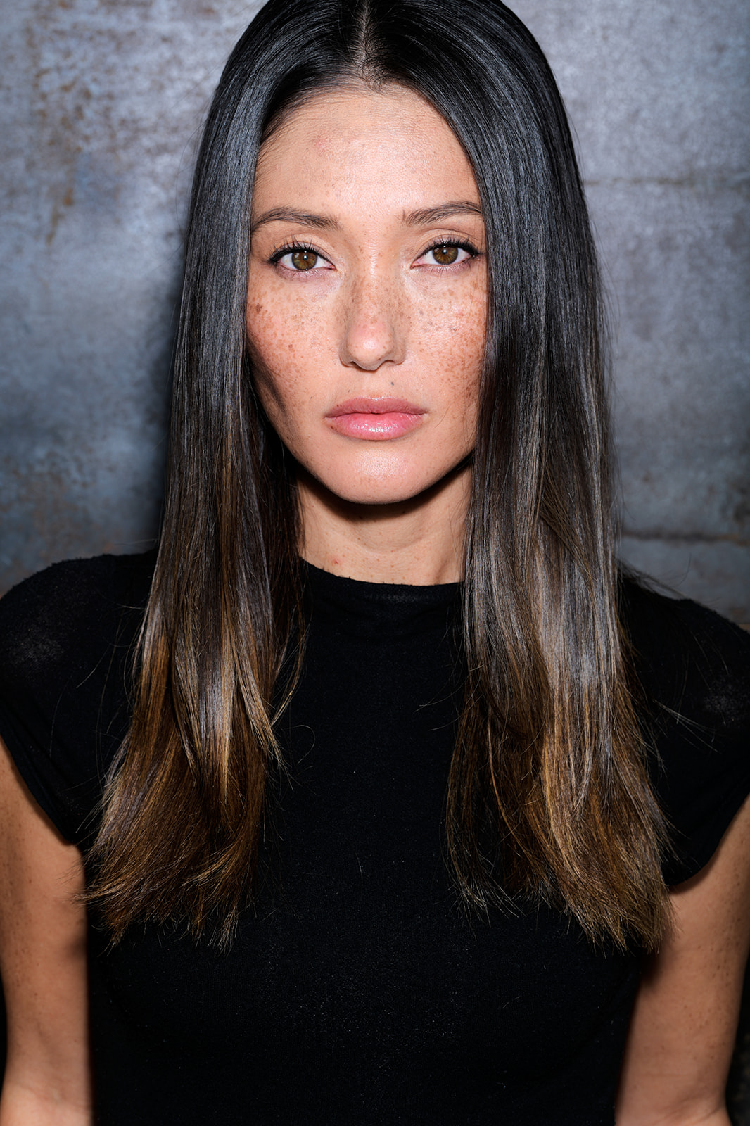 actor Aylya Marzolf large photo