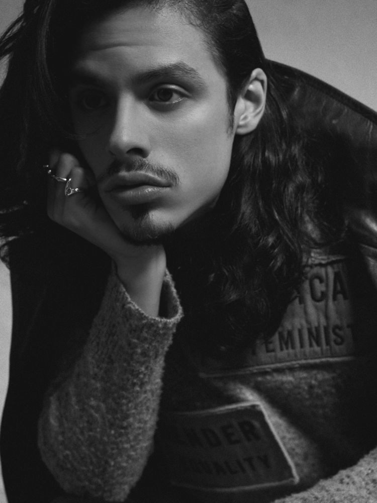 actor Jonny Beauchamp large photo