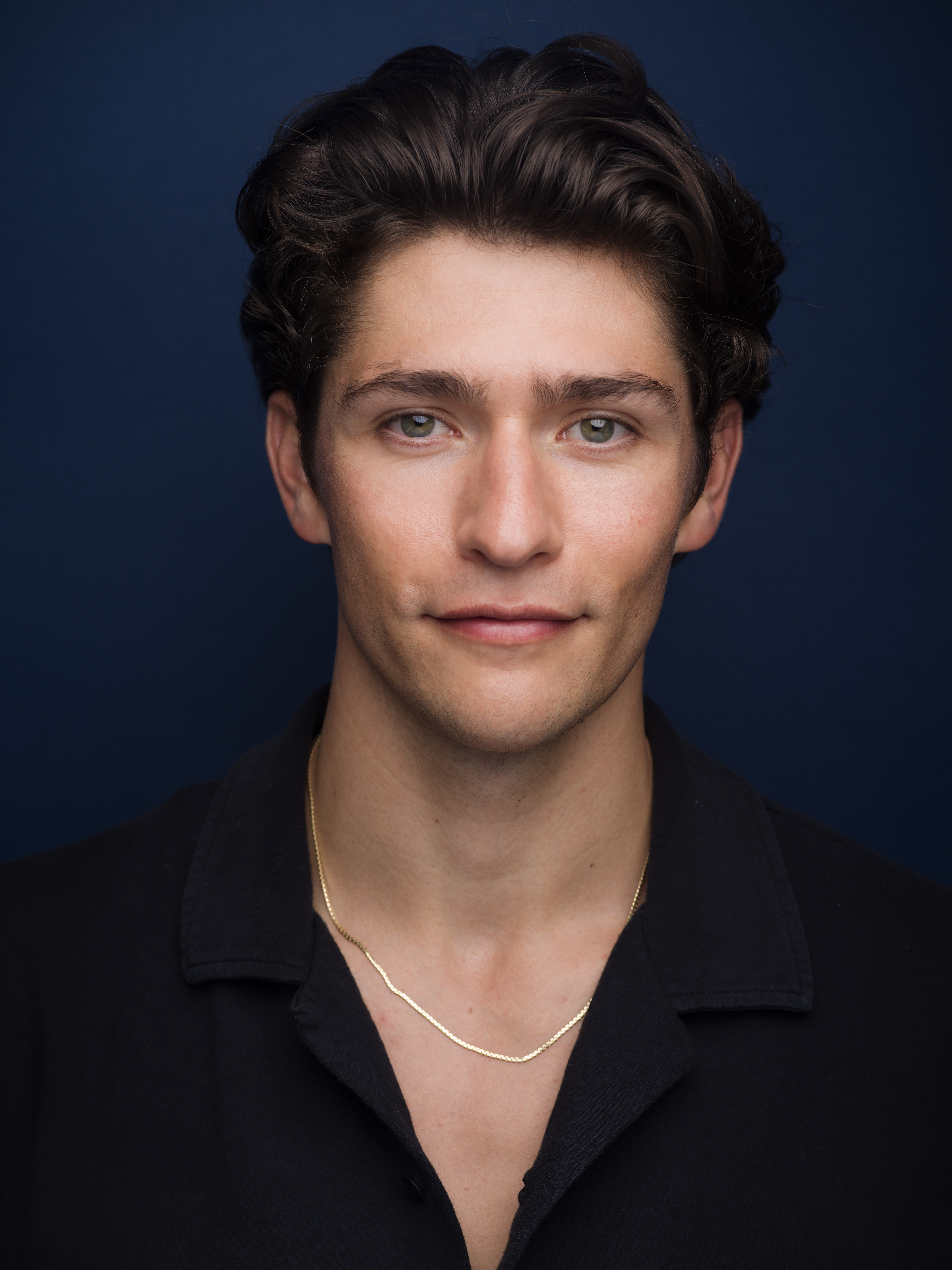 actor Barton Cowperthwaite large photo