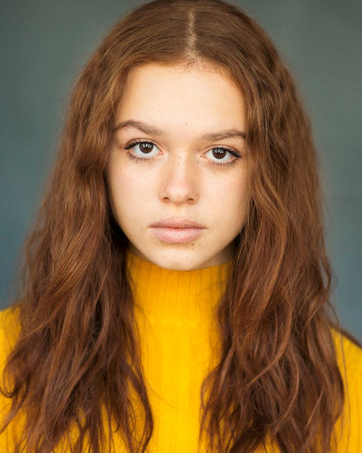 actor Sadie Soverall large photo