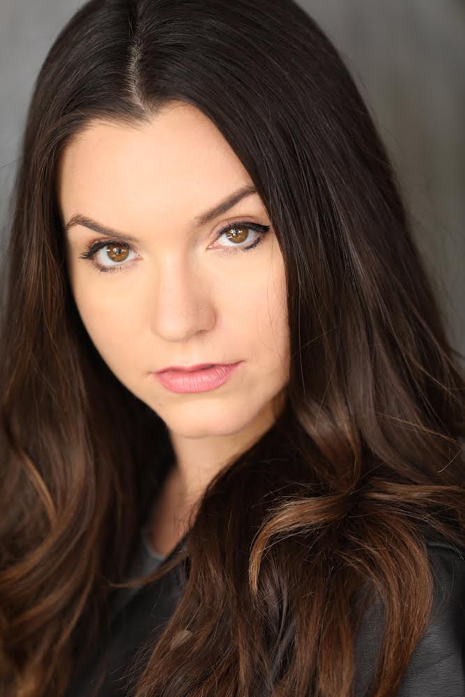 actor Giuliana Gutierrez large photo