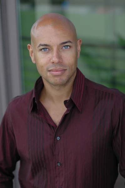 actor Thom Allison large photo