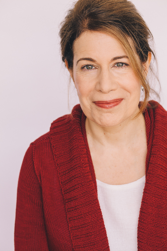 actor Nealla Gordon large photo