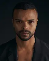 Eka Darville