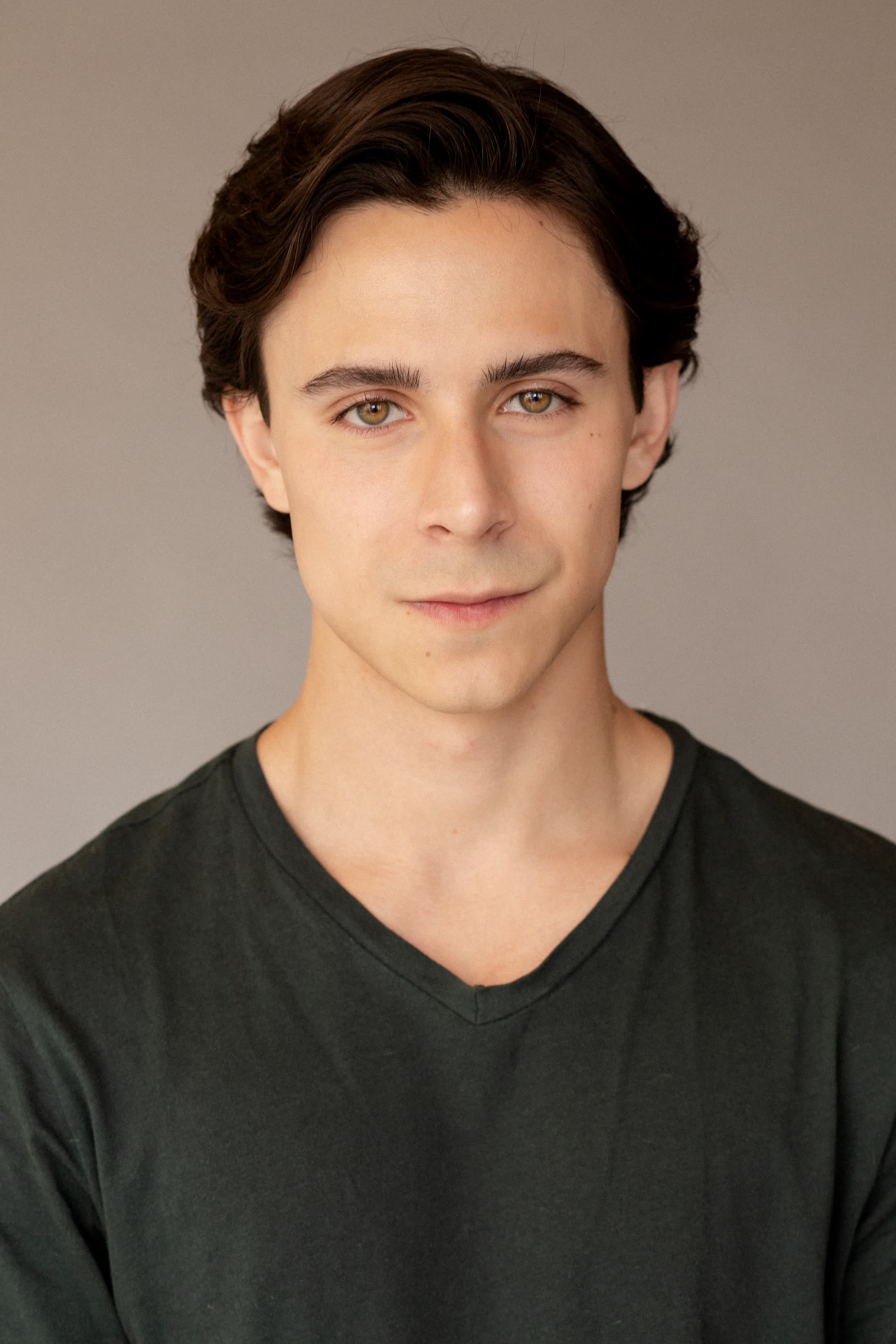 actor Alejandro Puente large photo