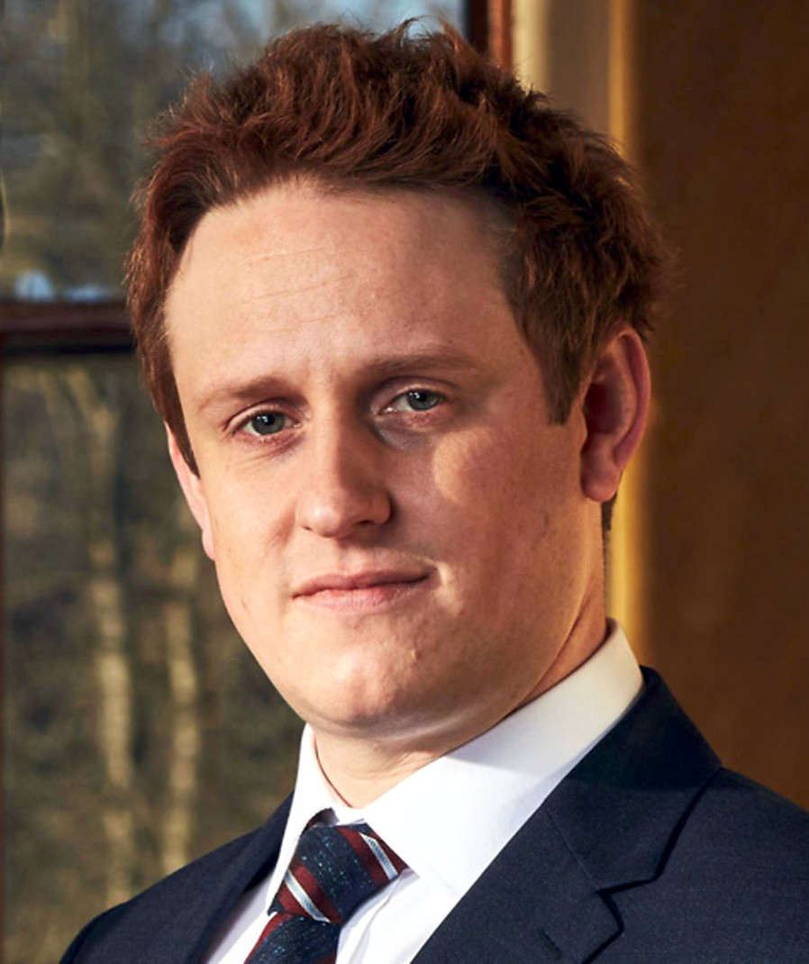 actor Richard Goulding large photo