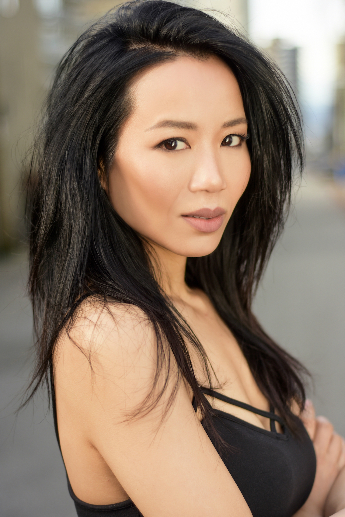 actor Leeah Wong large photo