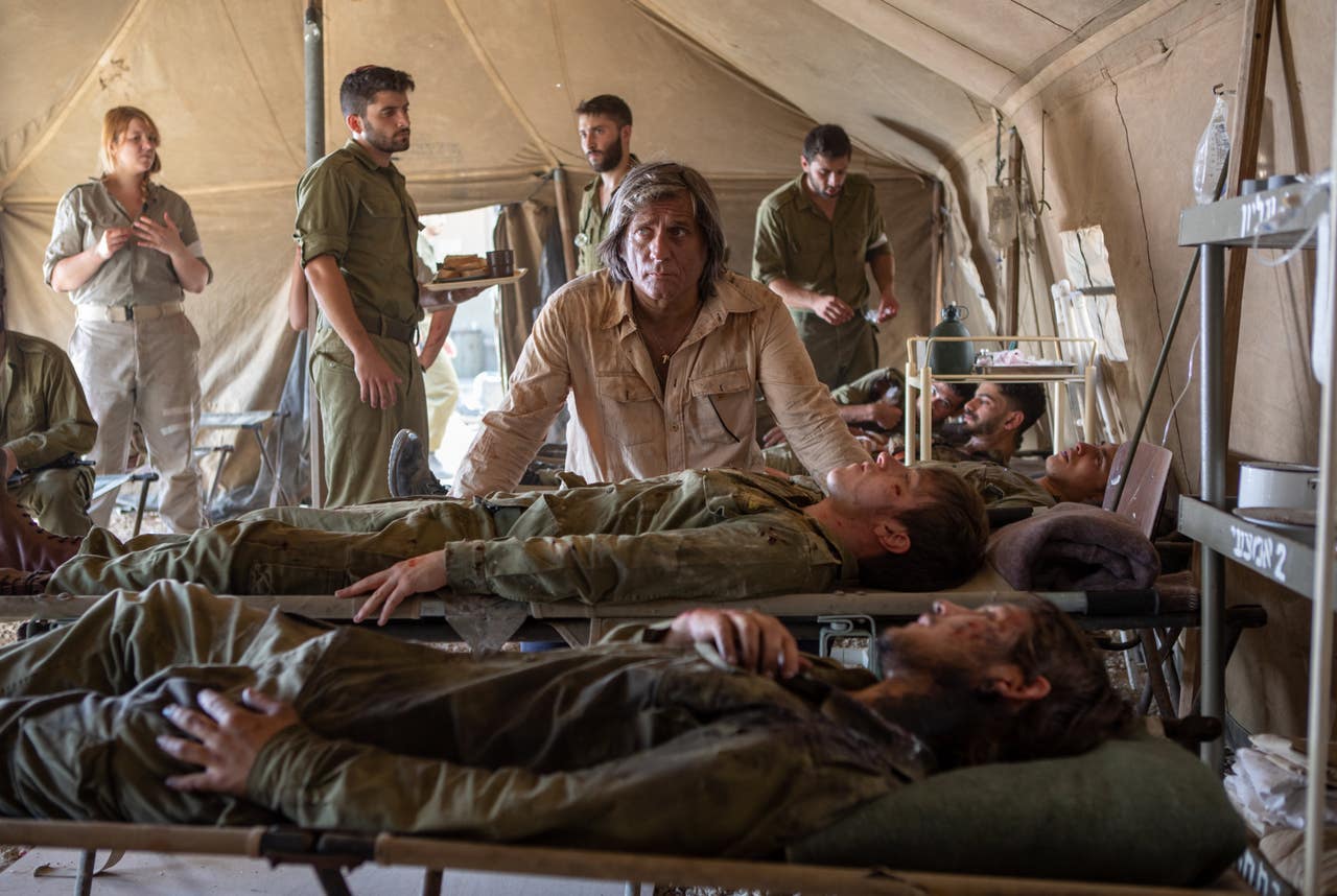 actor Lior Ashkenazi large photo