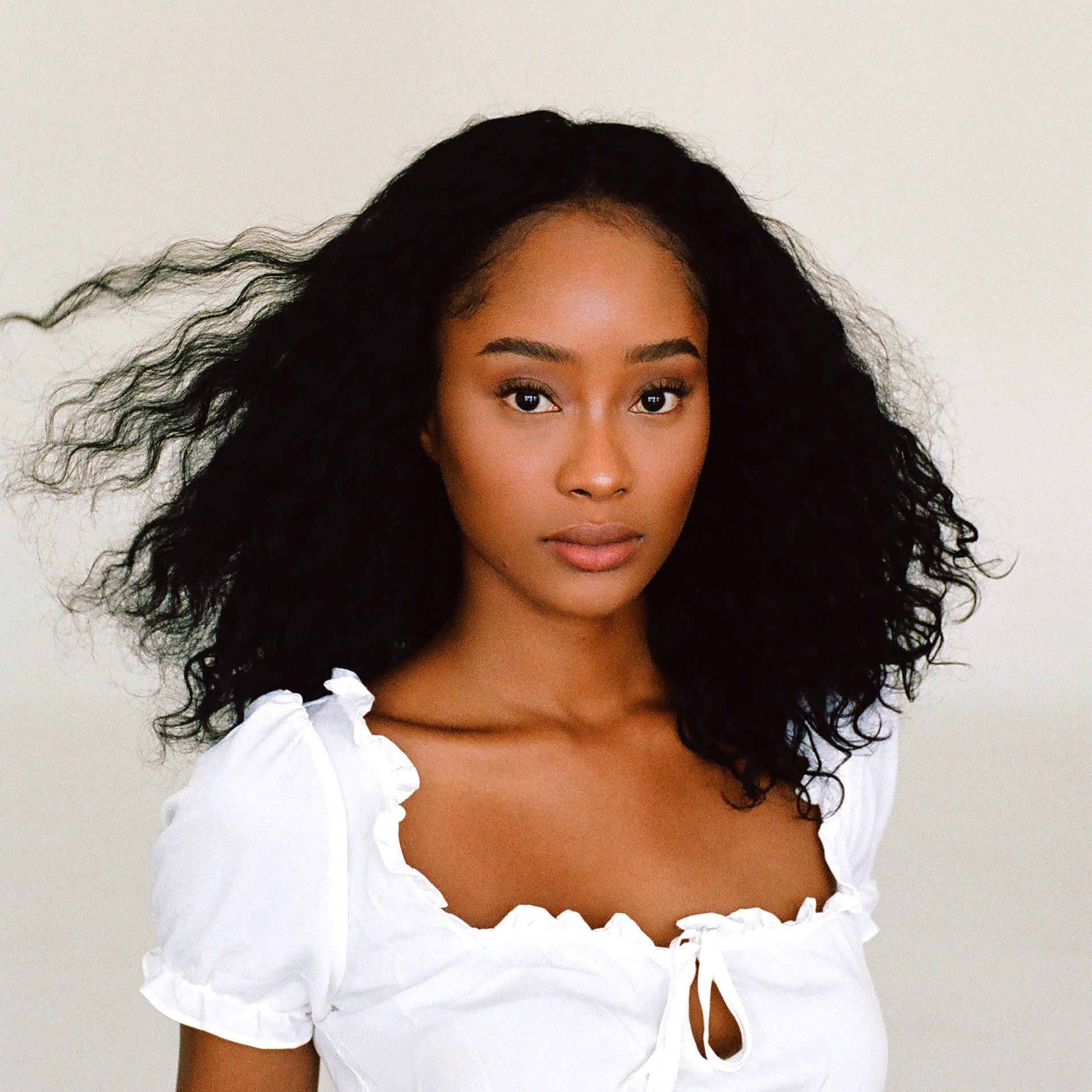 actor Pepi Sonuga large photo