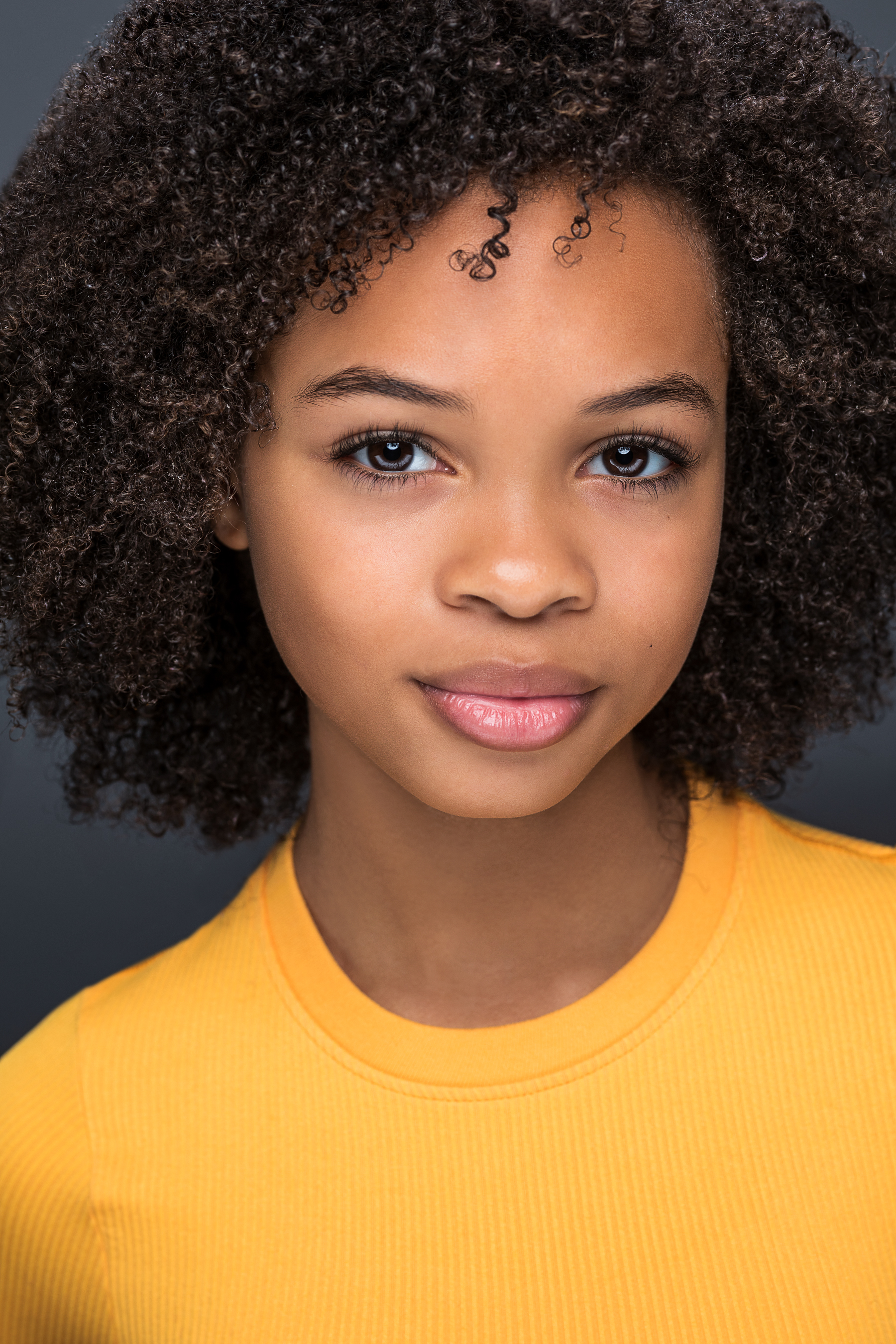 actor Leah Janvier large photo