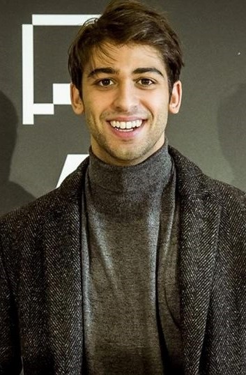 actor Albert Salazar large photo