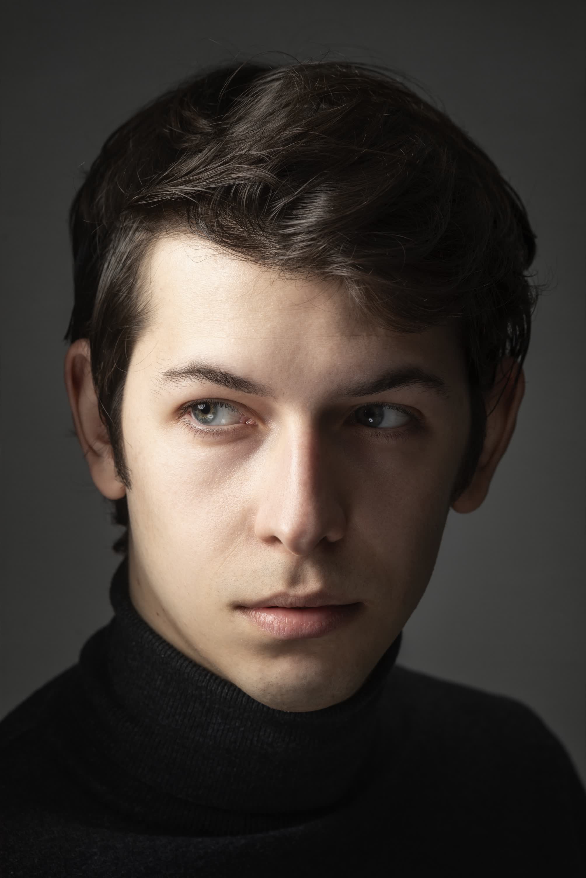 actor Pablo Capuz large photo