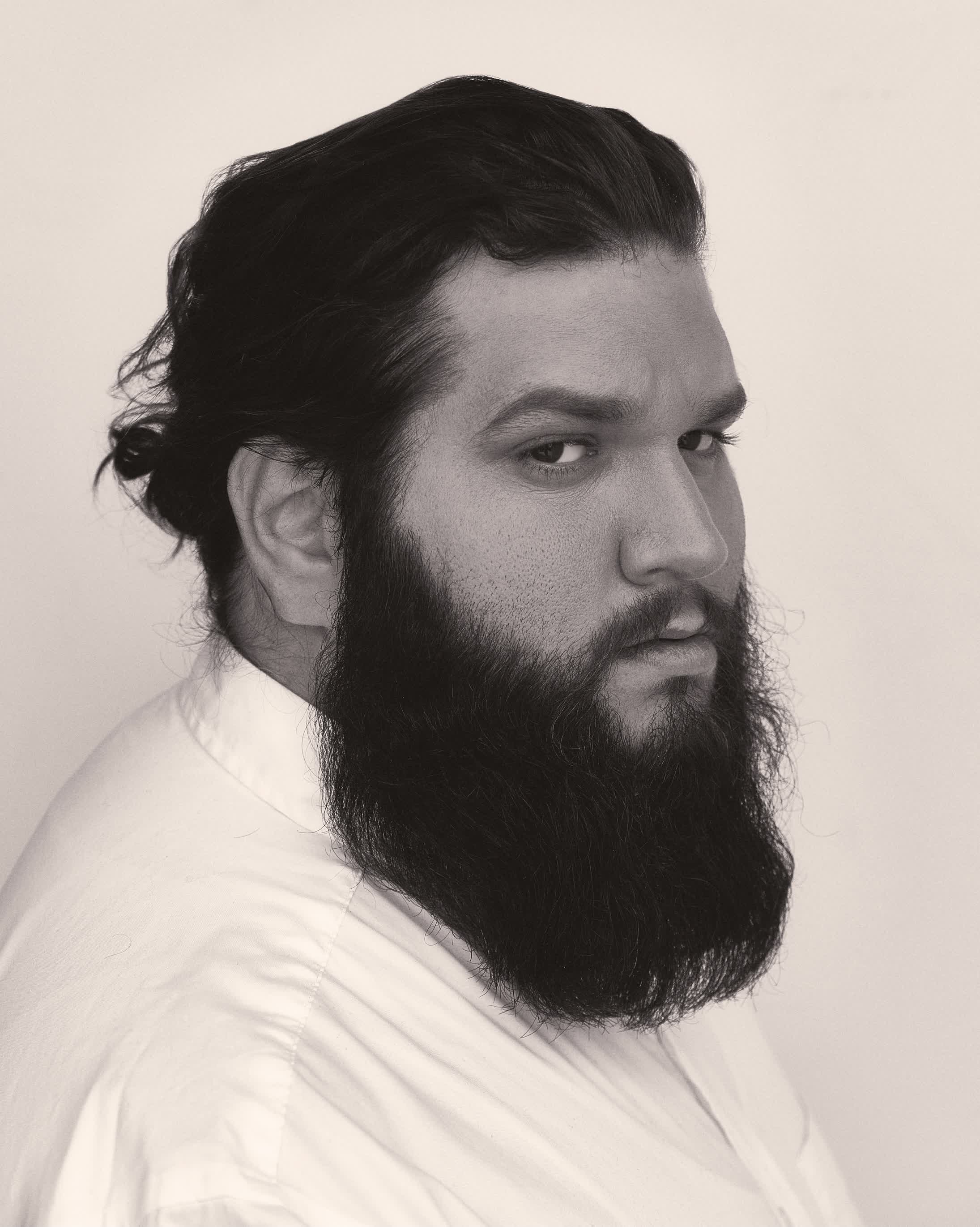 actor Robby Ramos large photo