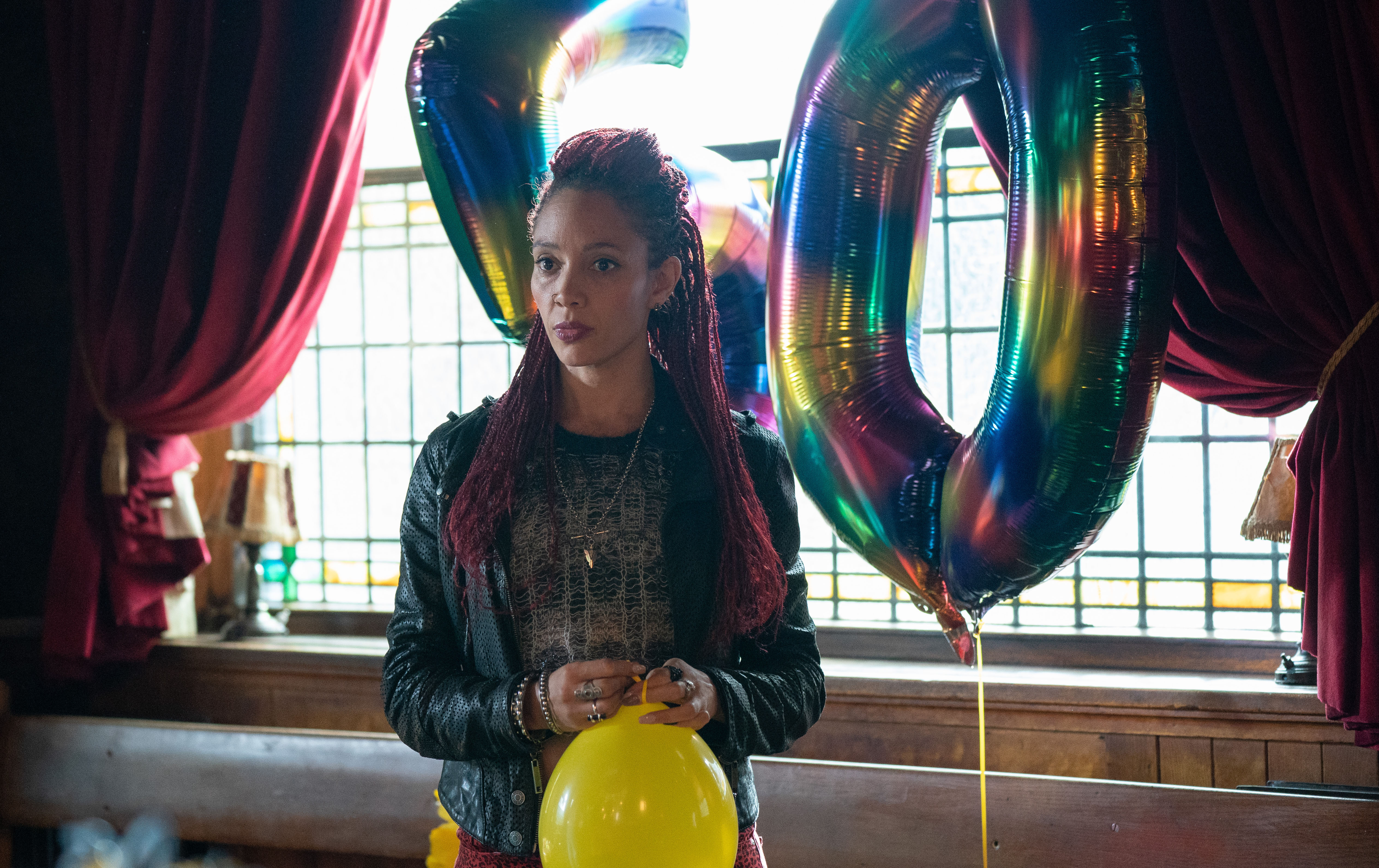 actor Camilla Beeput large photo