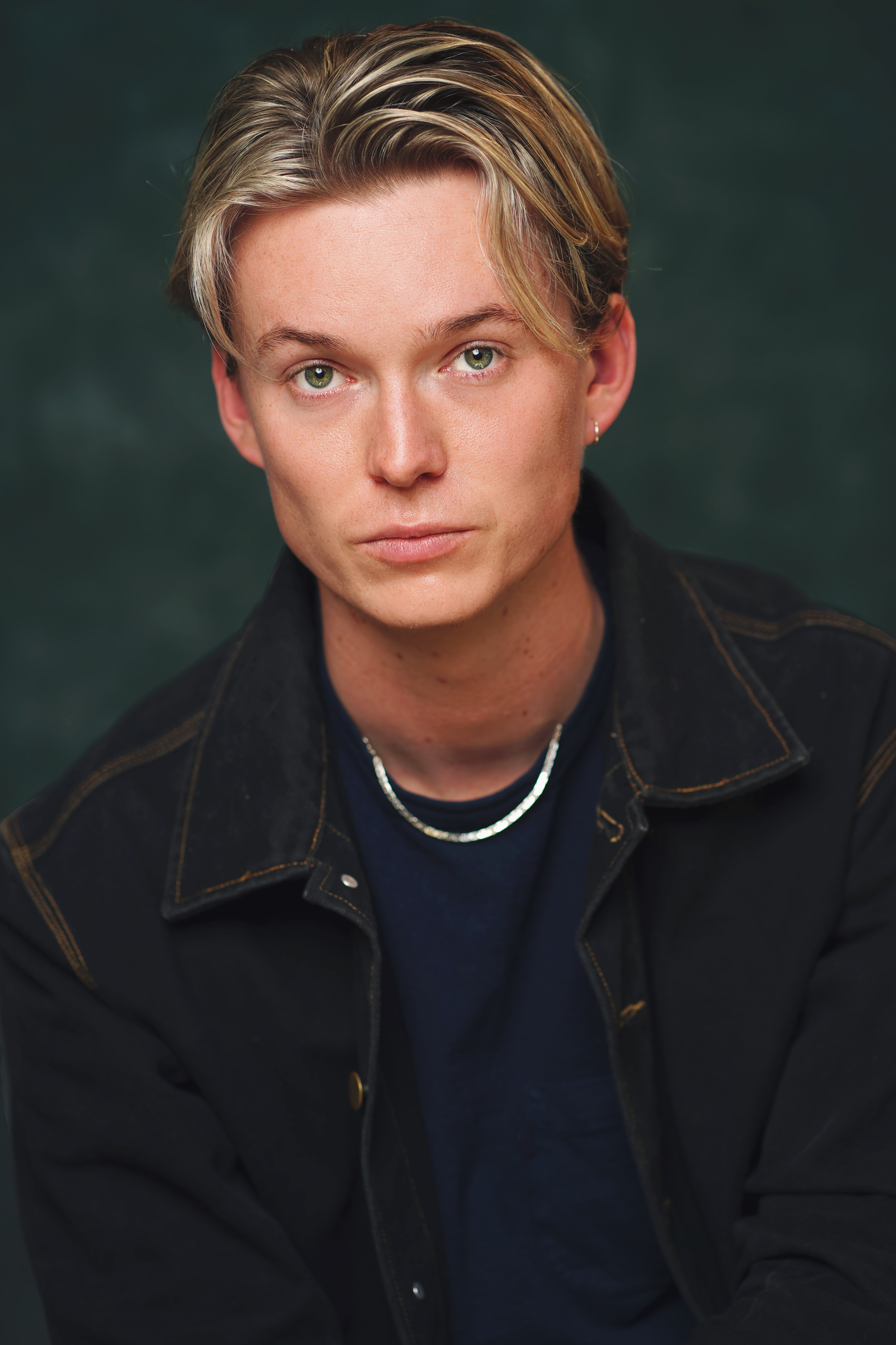 actor Bryn Chapman Parish large photo