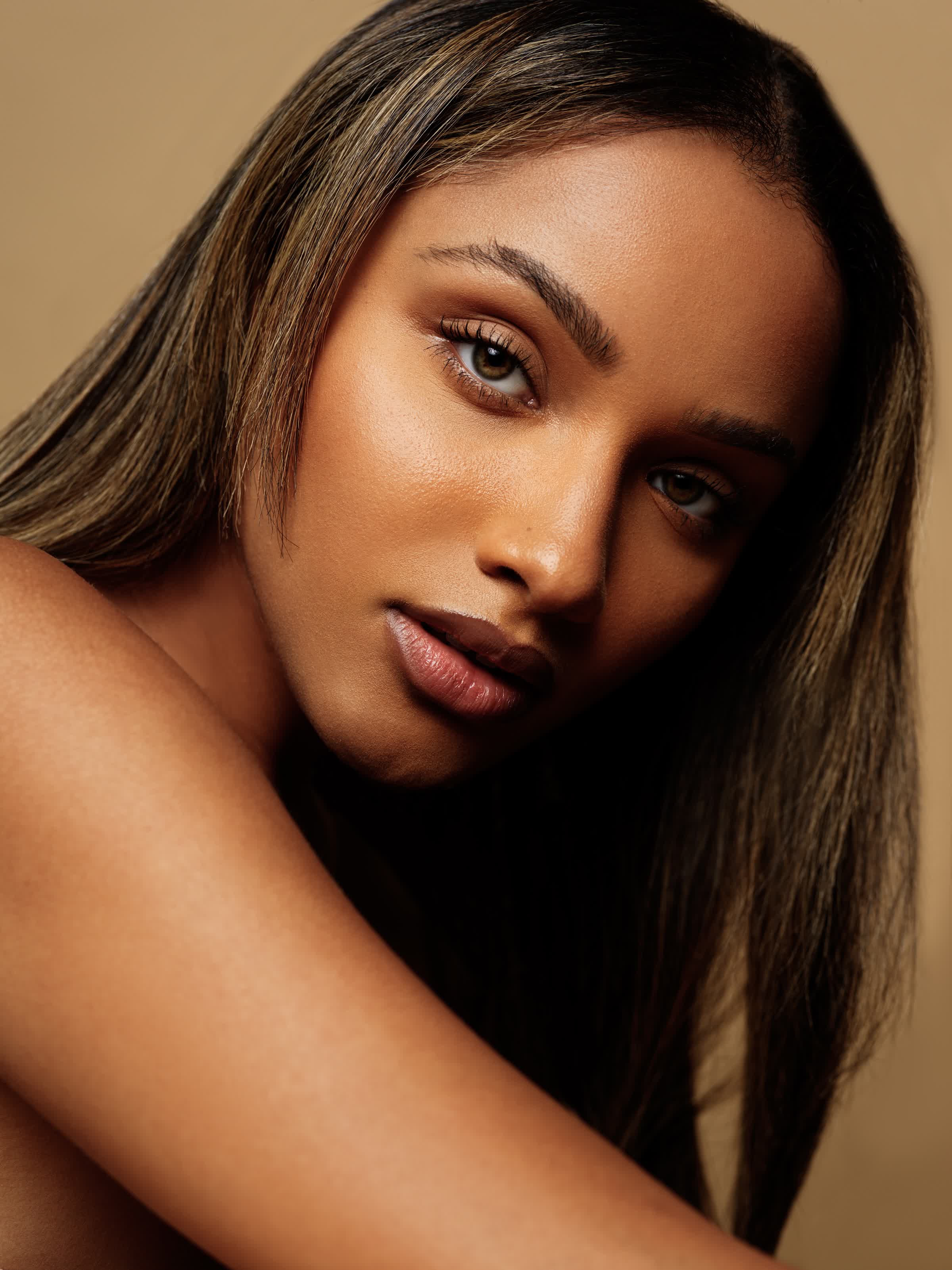 actor Jaylen Barron large photo