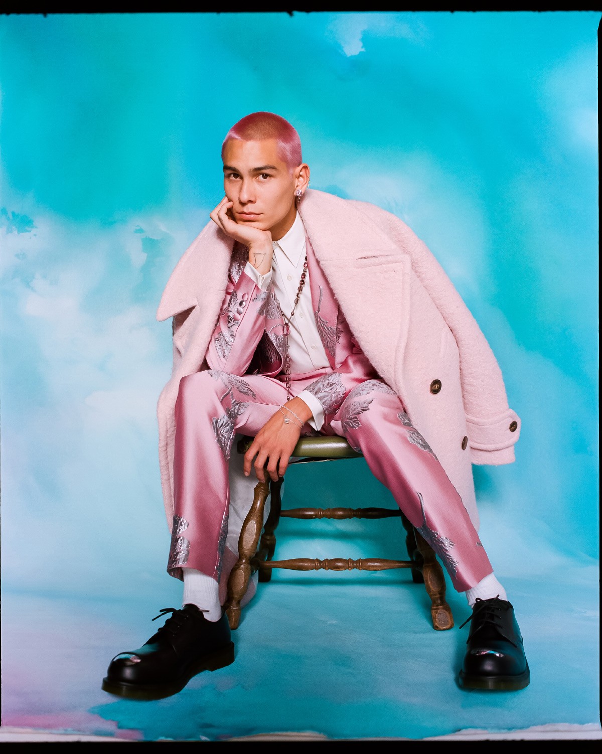 actor Evan Mock large photo