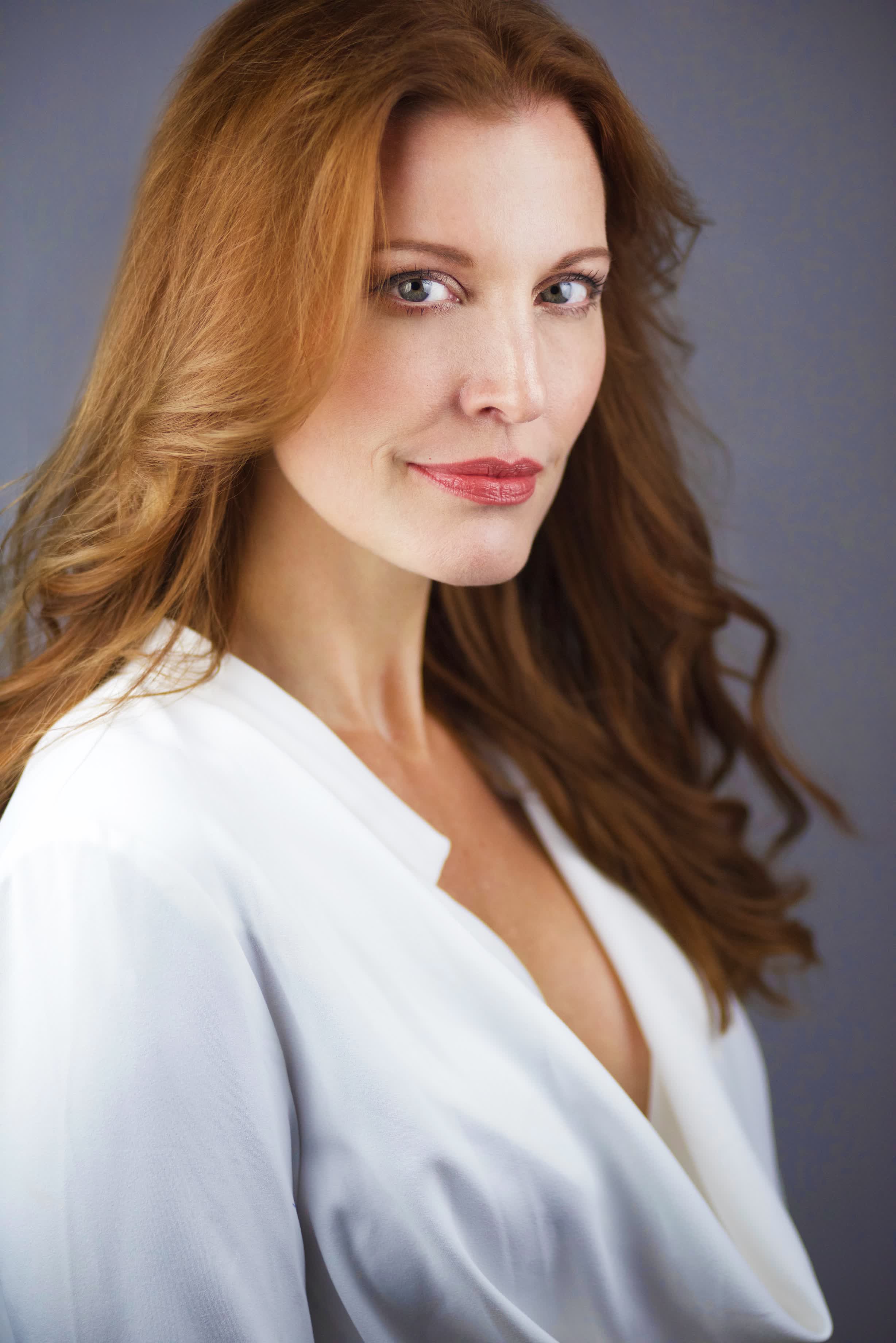 actor Rachel York large photo