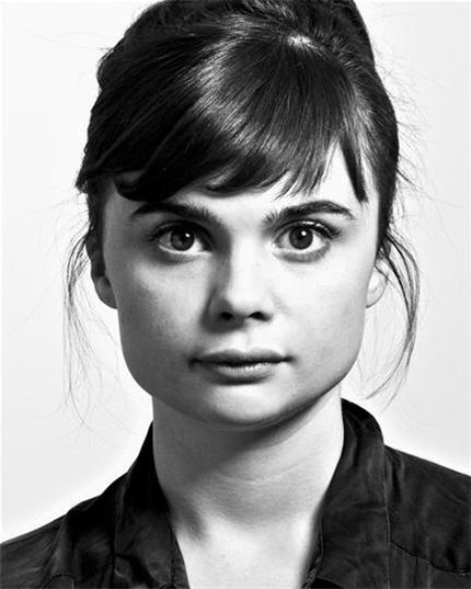 actor Gwyneth Keyworth large photo