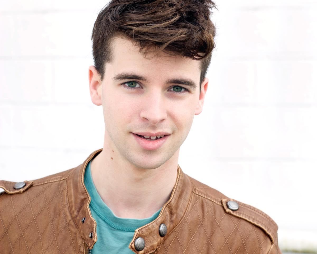 actor Connor Hammond large photo