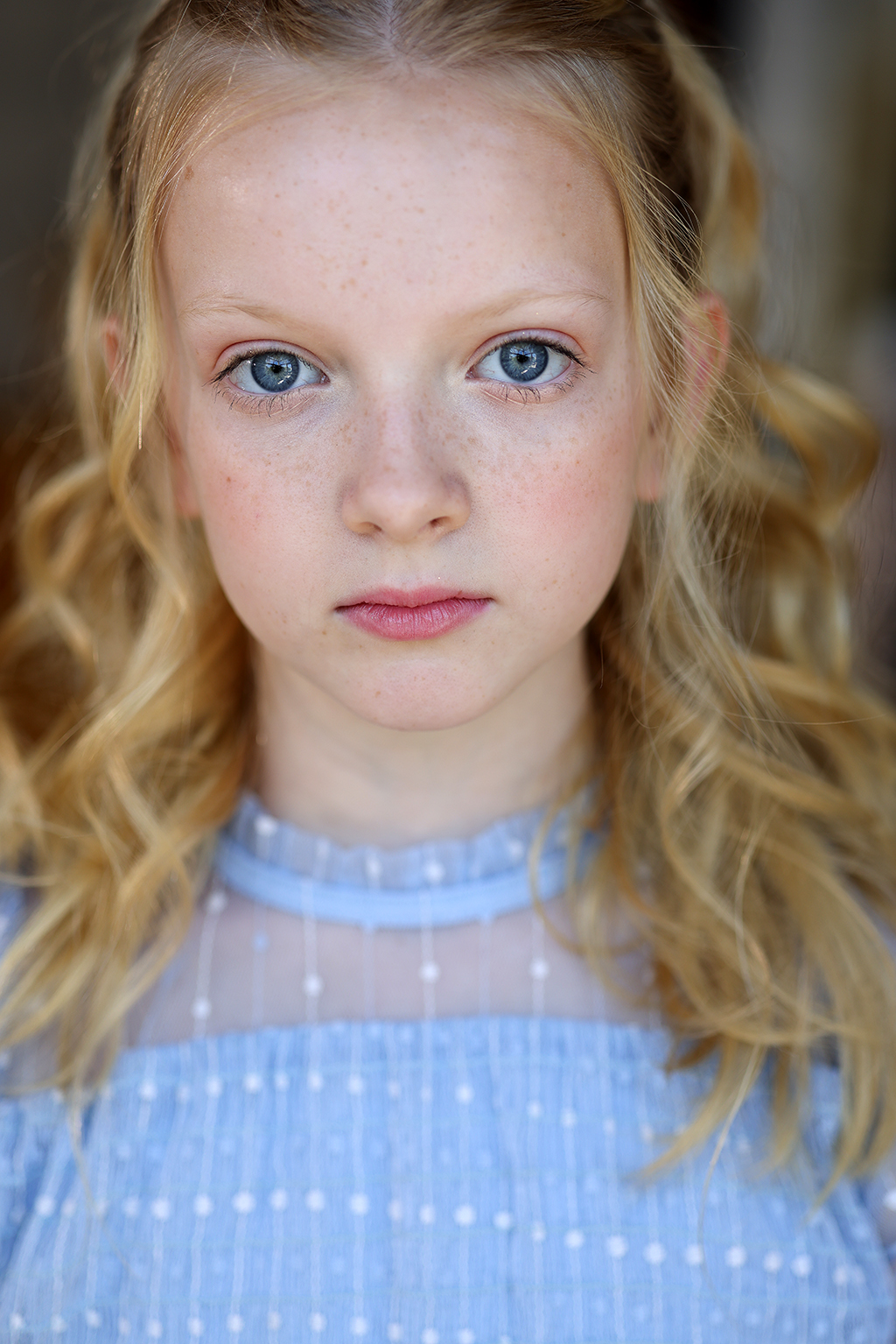 actor Ellie Grace Pomeroy large photo