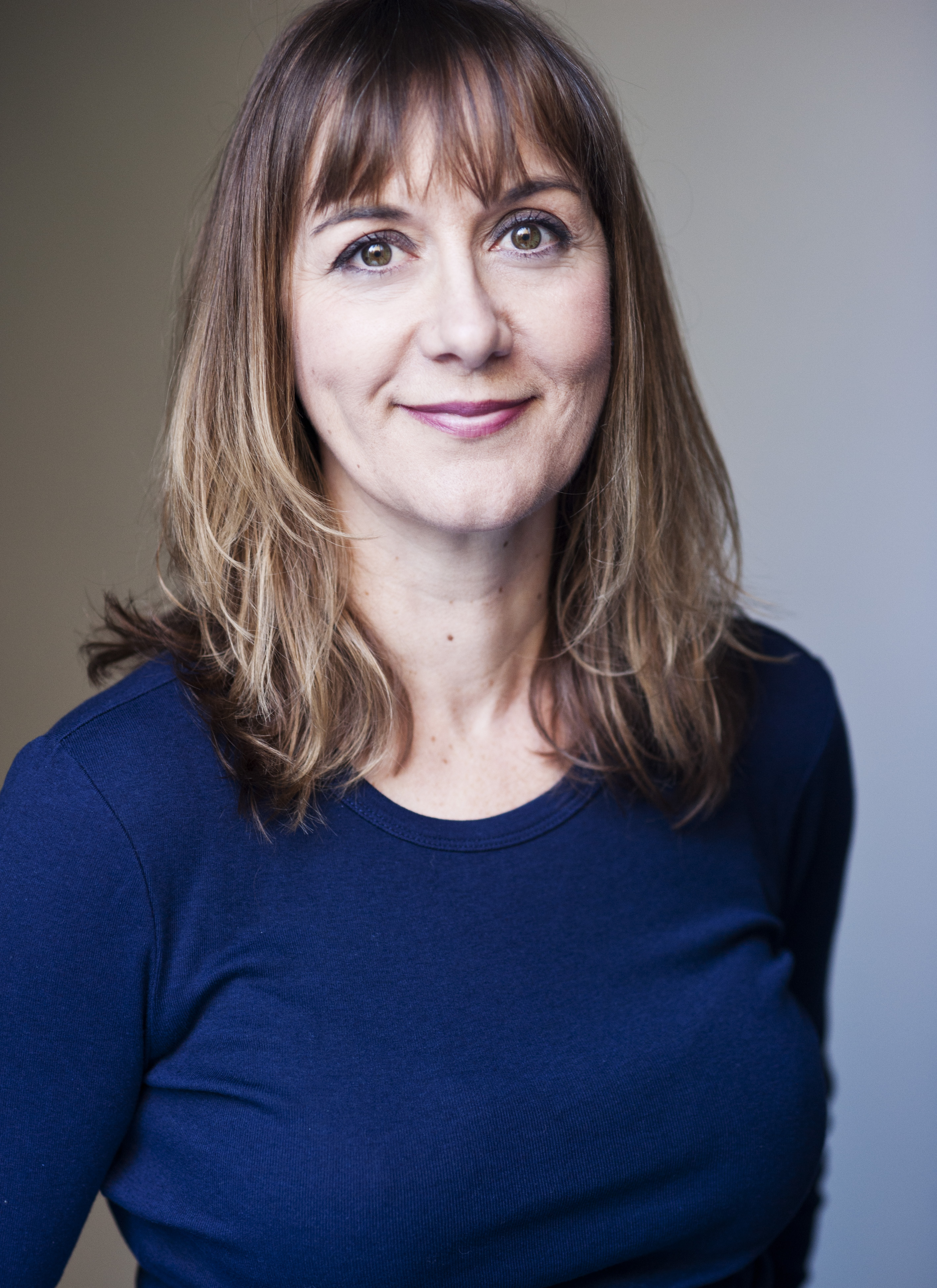 actor Alexandra Gilbreath large photo