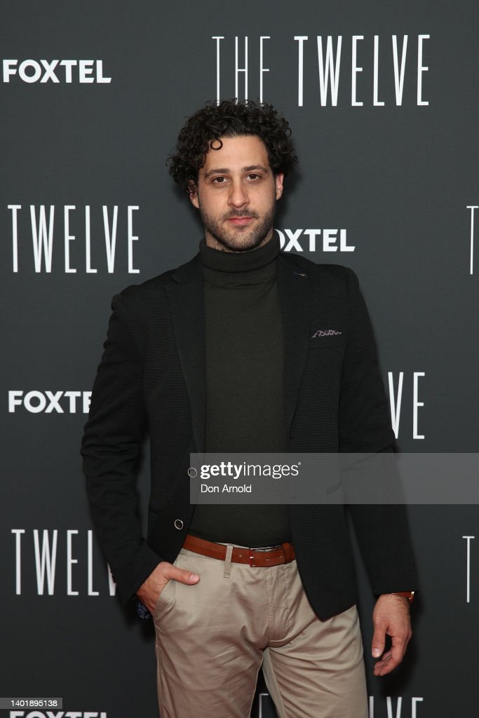 actor Damien Strouthos large photo