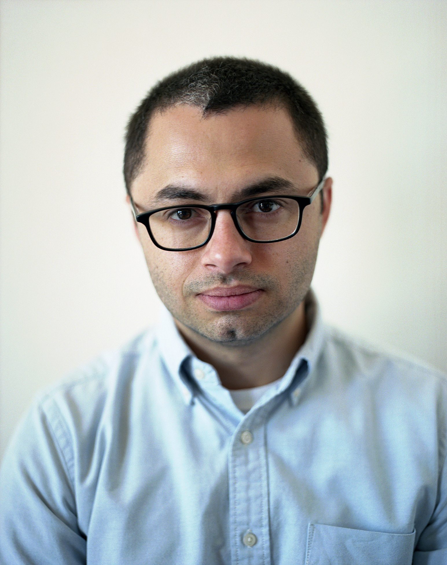 actor Joe Mande large photo