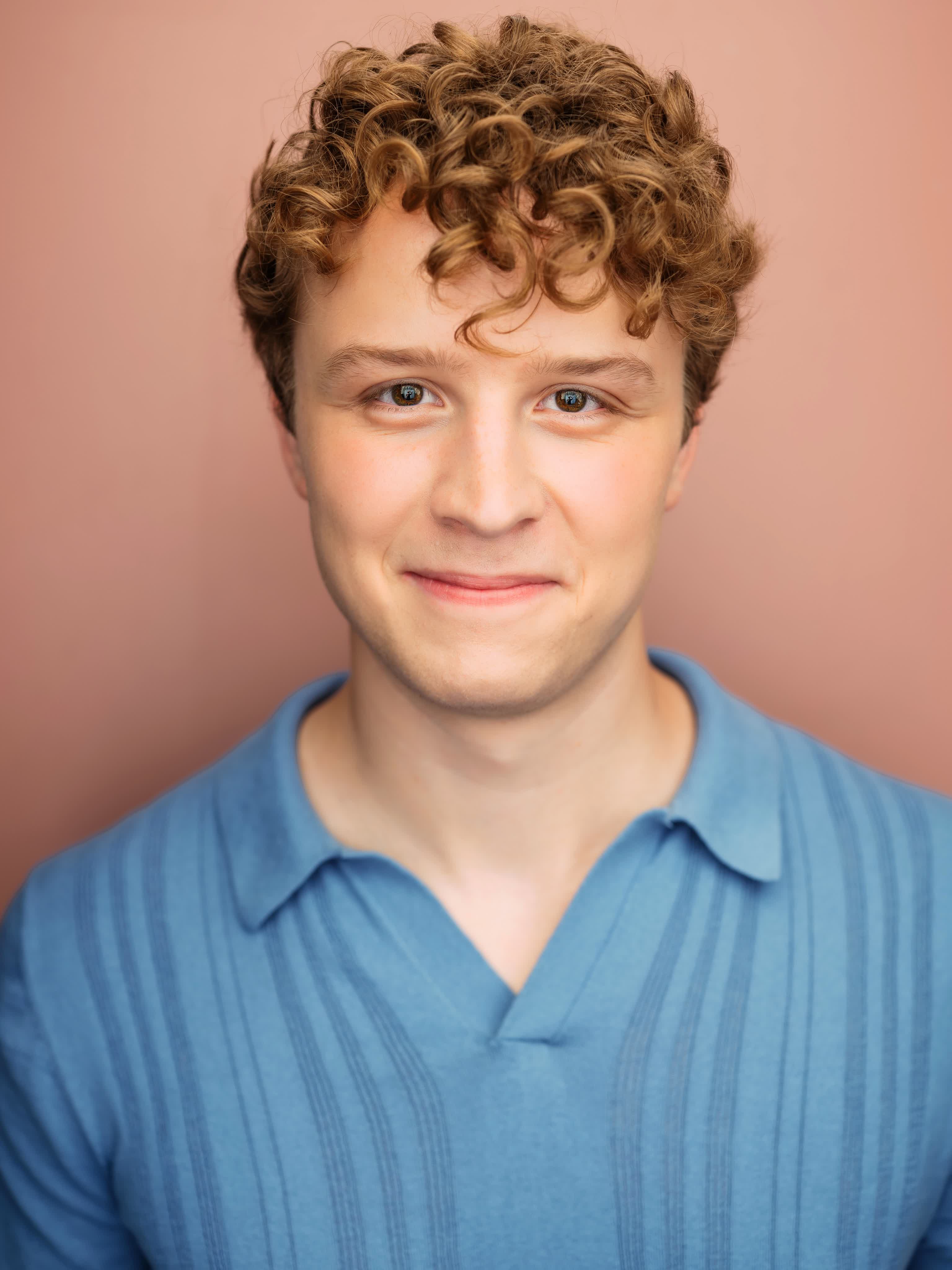 actor Zachary Keller large photo