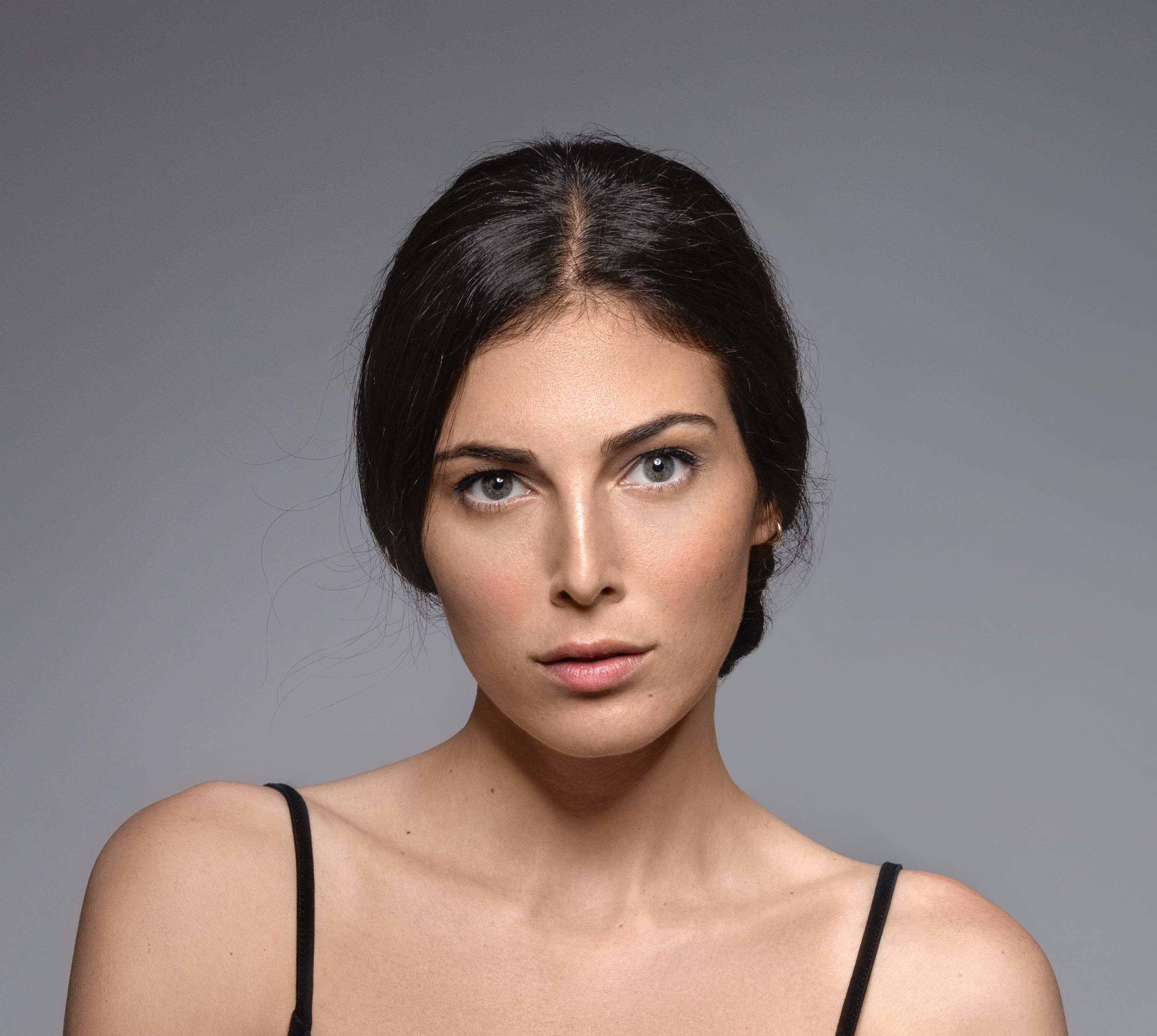 actor Razane Jammal large photo