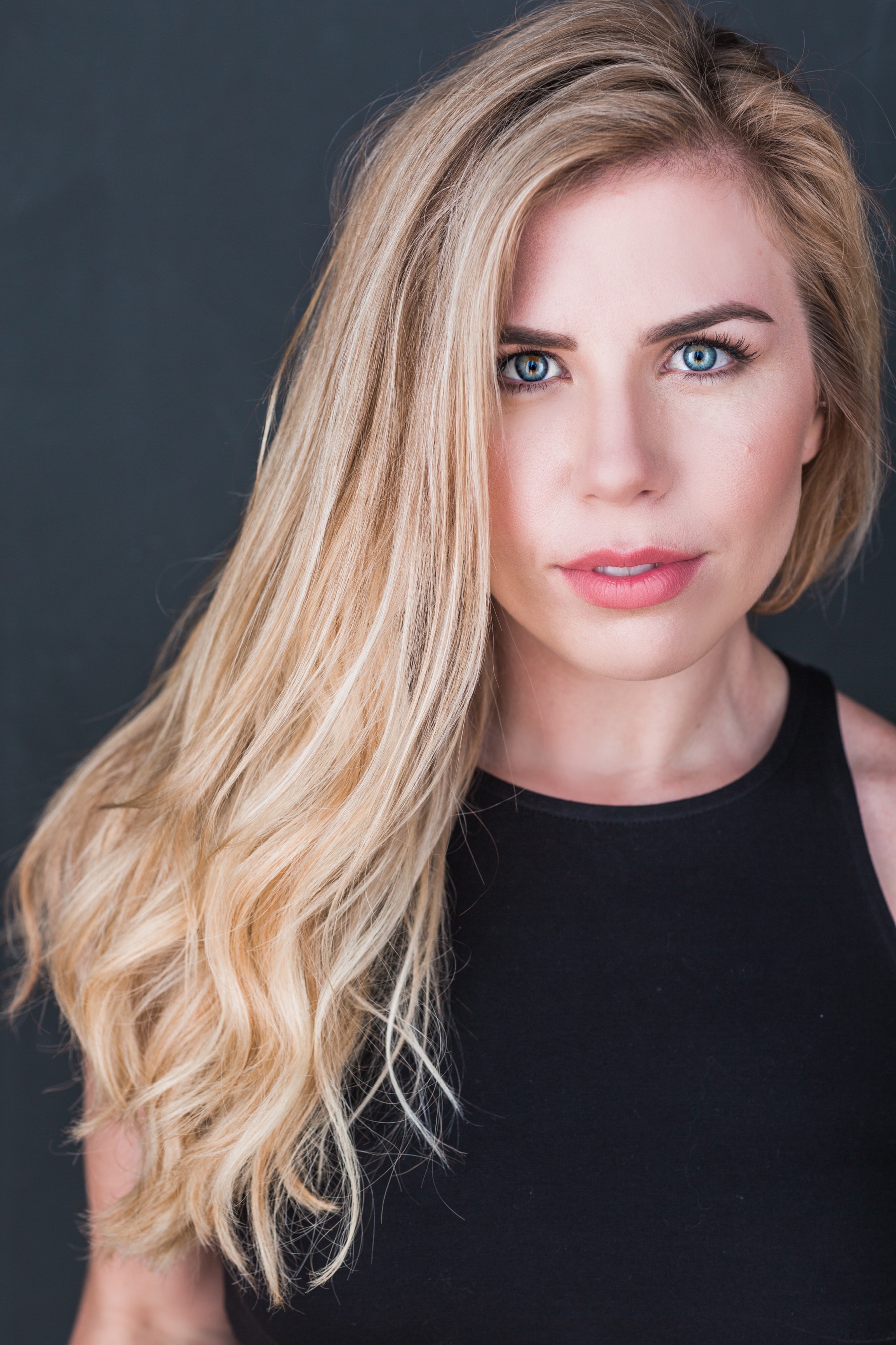 actor Sainty Nelsen large photo