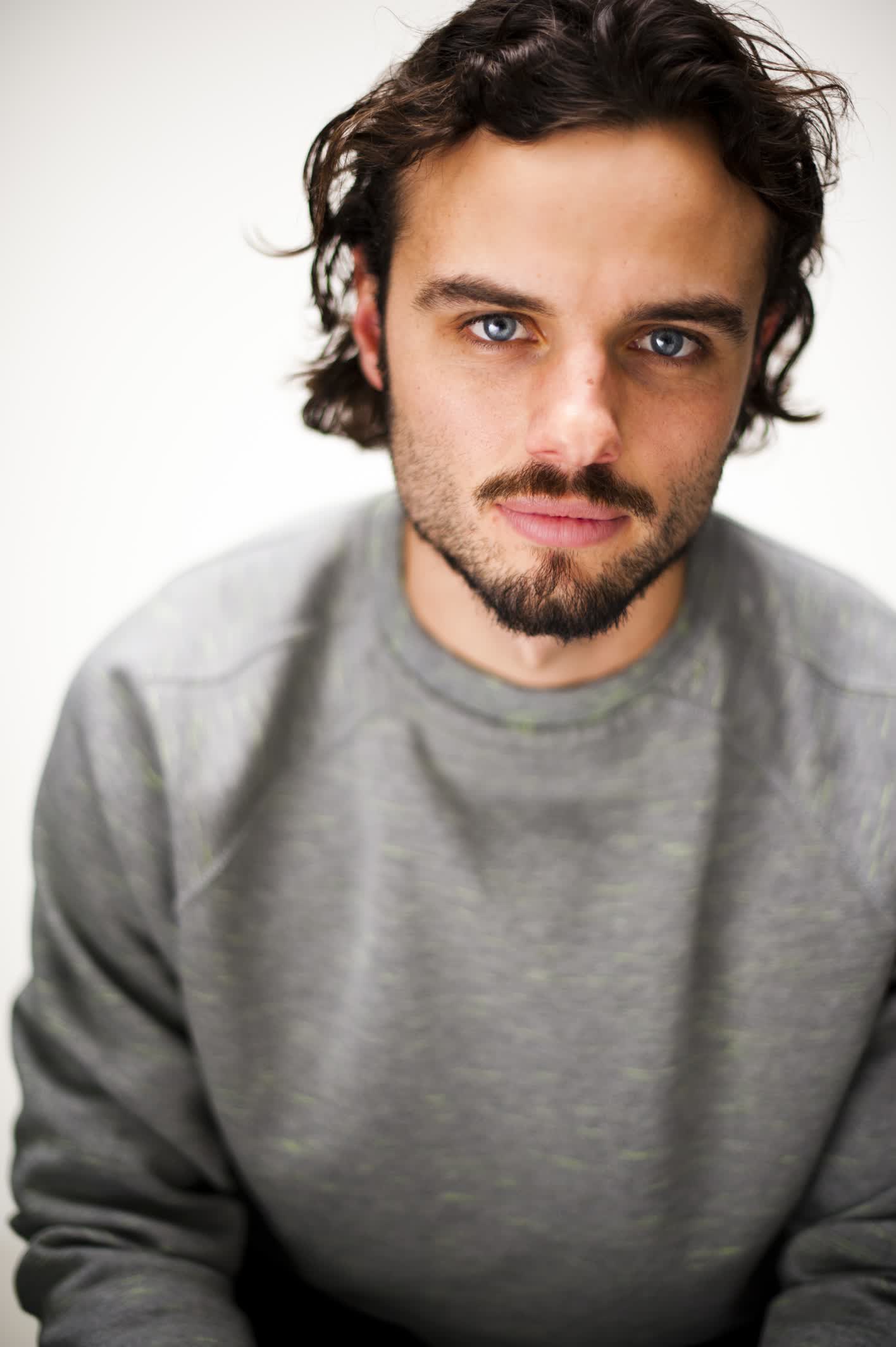 actor Josh McKenzie large photo