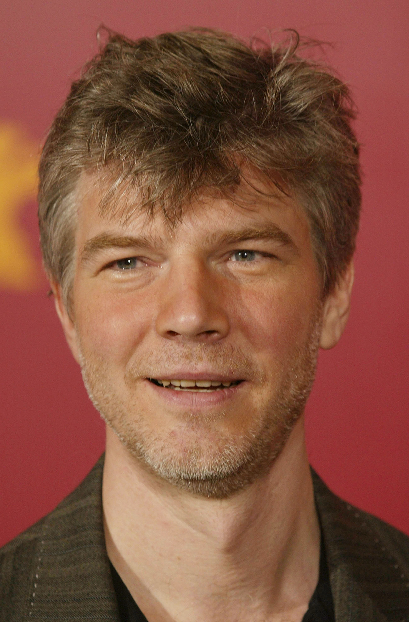 actor Jakob Eklund large photo