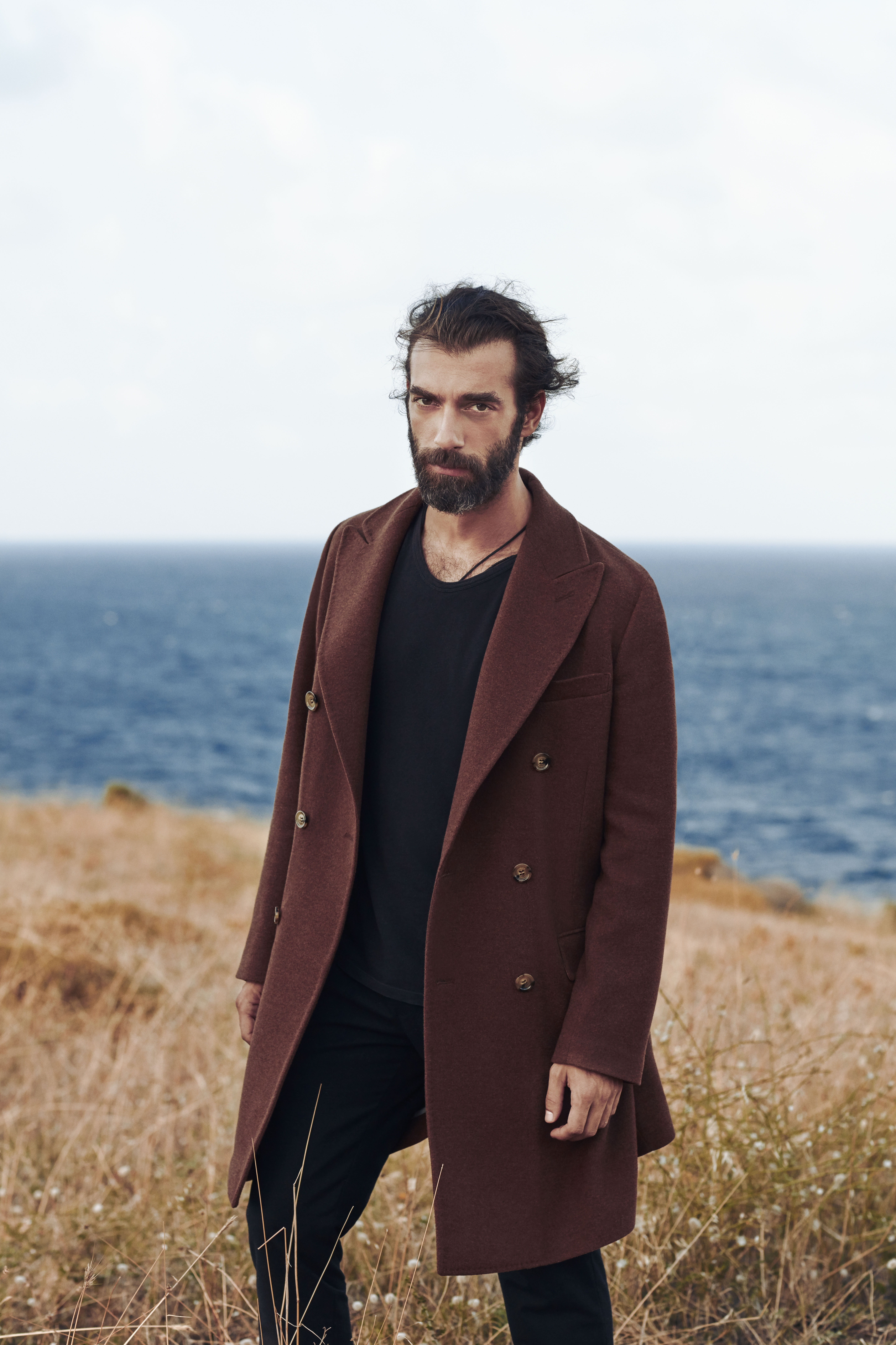 actor Ilker Kaleli large photo