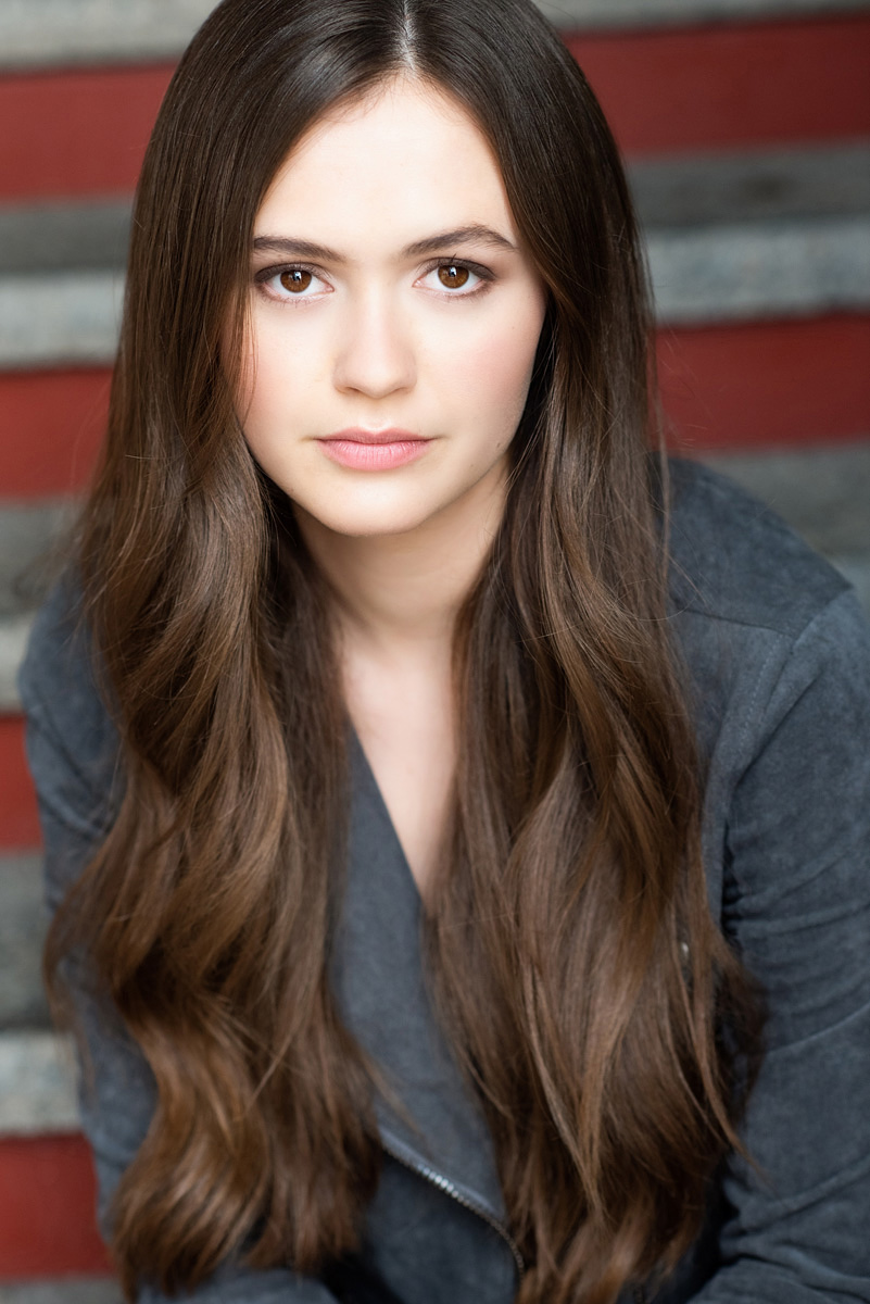 actor Olivia Sanabia large photo