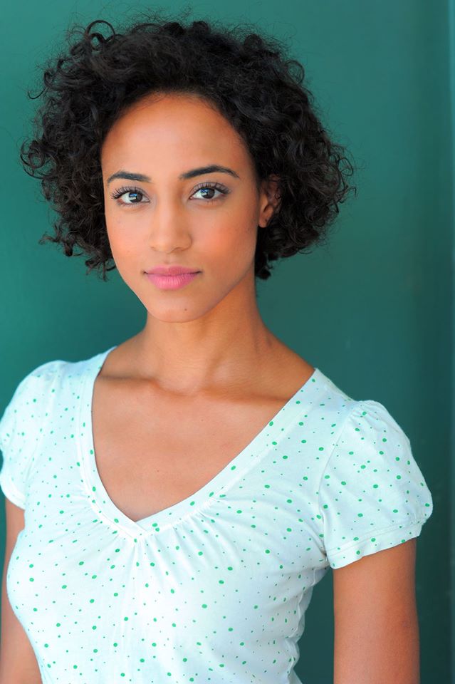 actor Alexandra Metz large photo