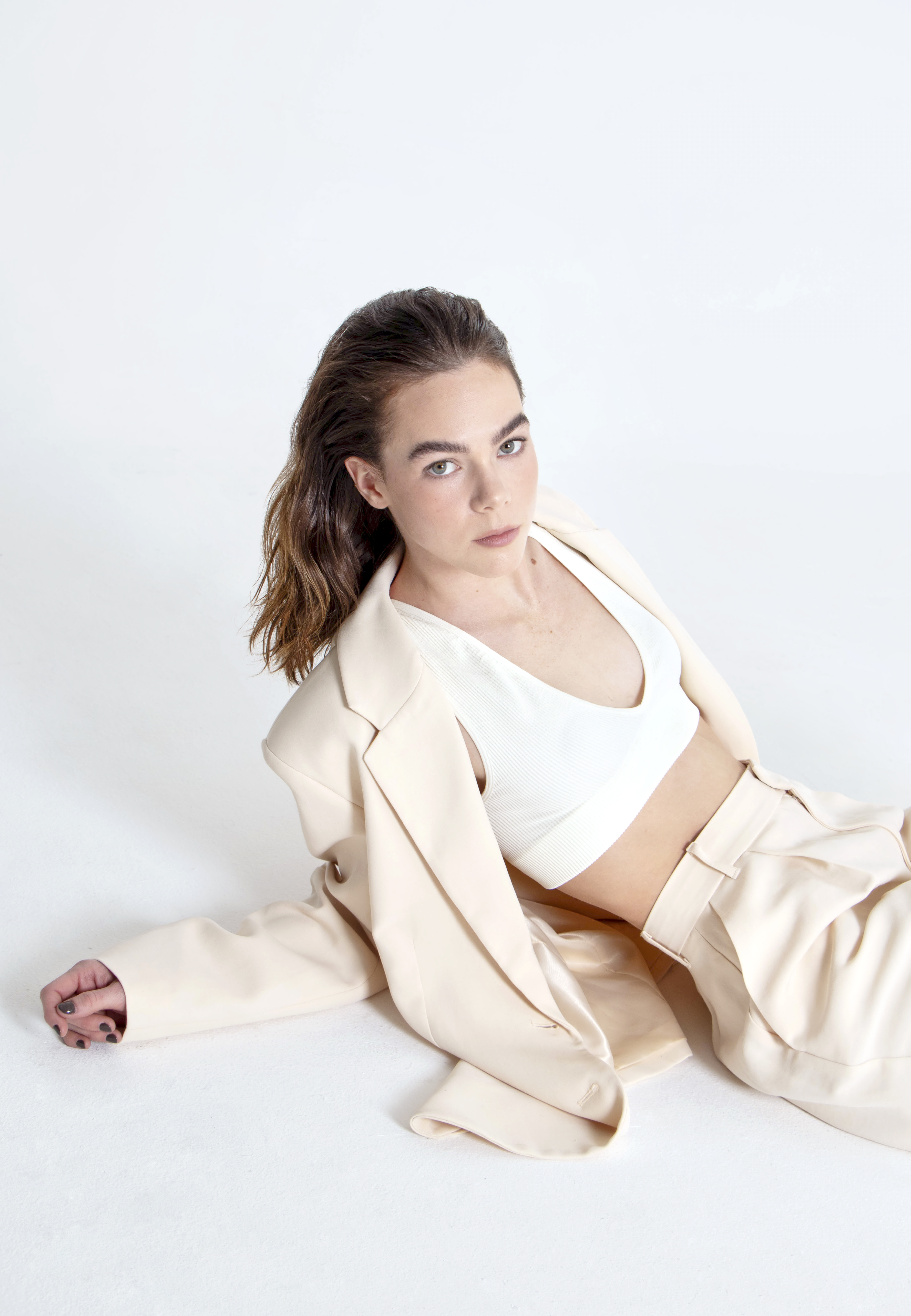 actor Ximena Lamadrid large photo