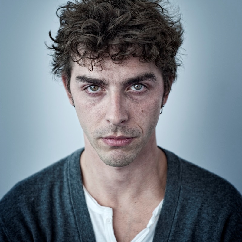 actor Michele Riondino large photo