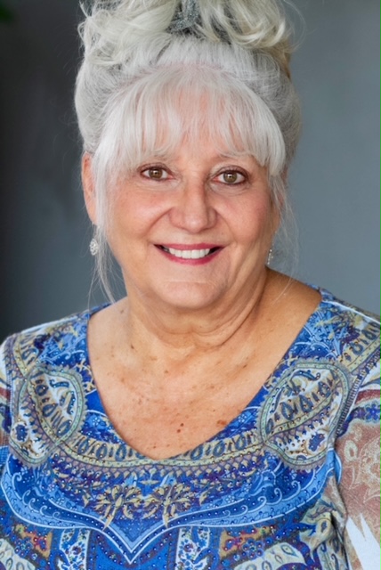 actor Suanne Spoke large photo