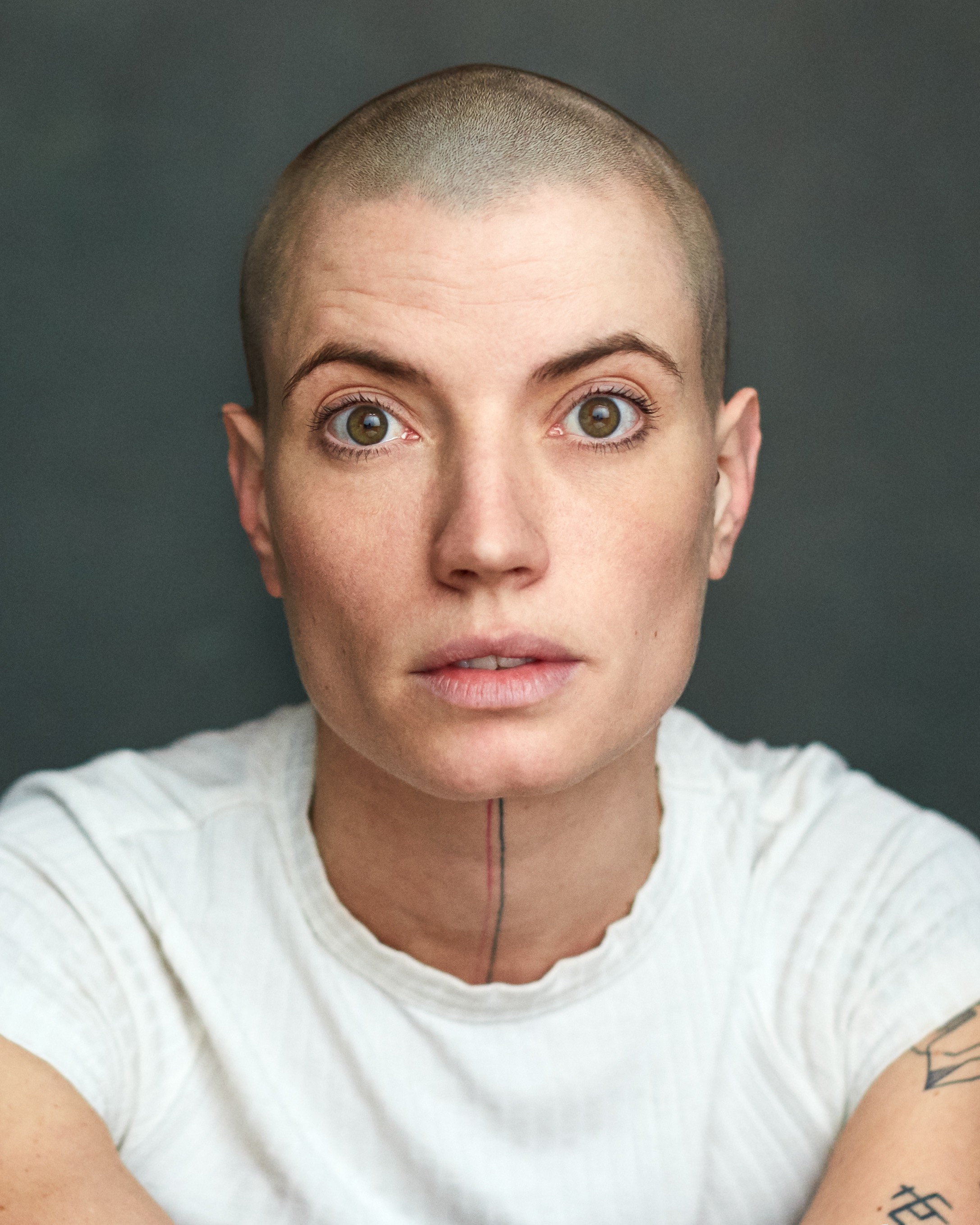 actor Emilie Largier large photo