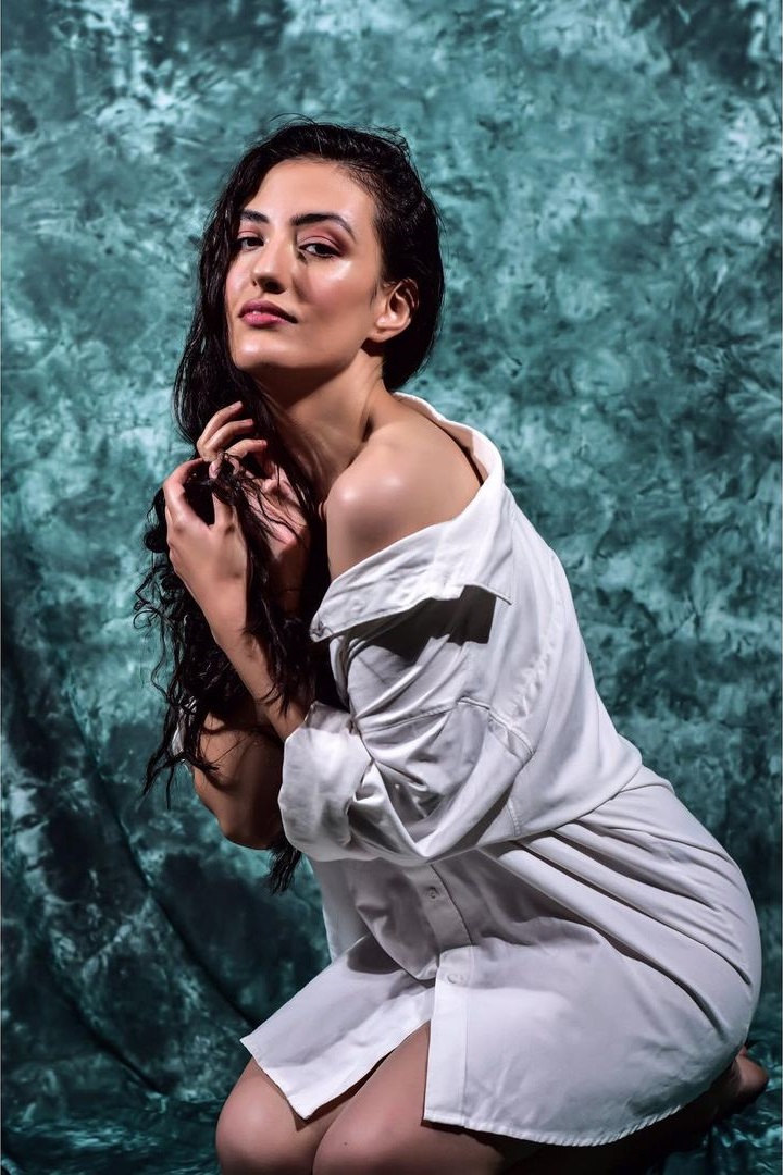Breshna Khan